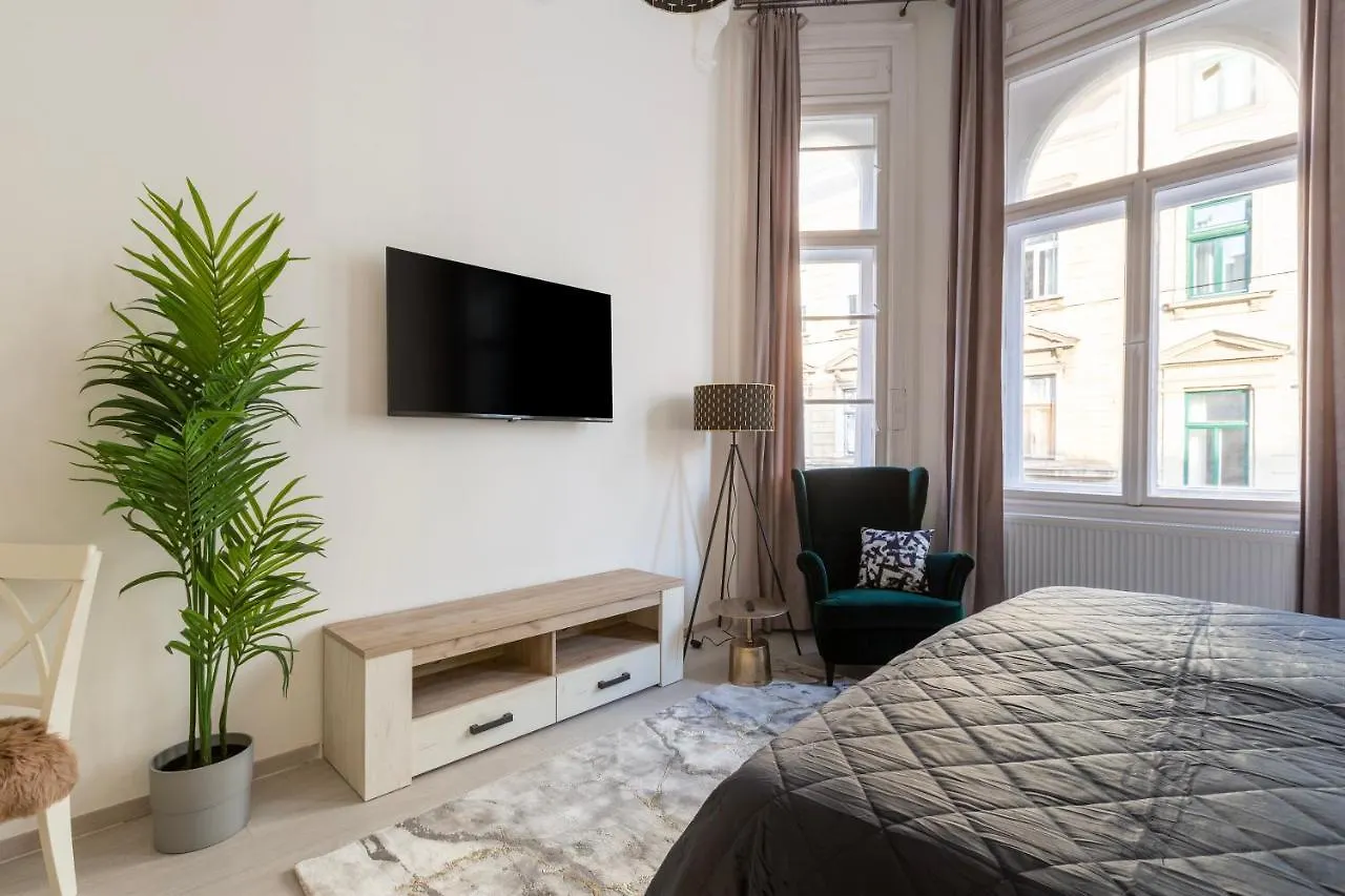 Lh Gallery Apartments Budapest