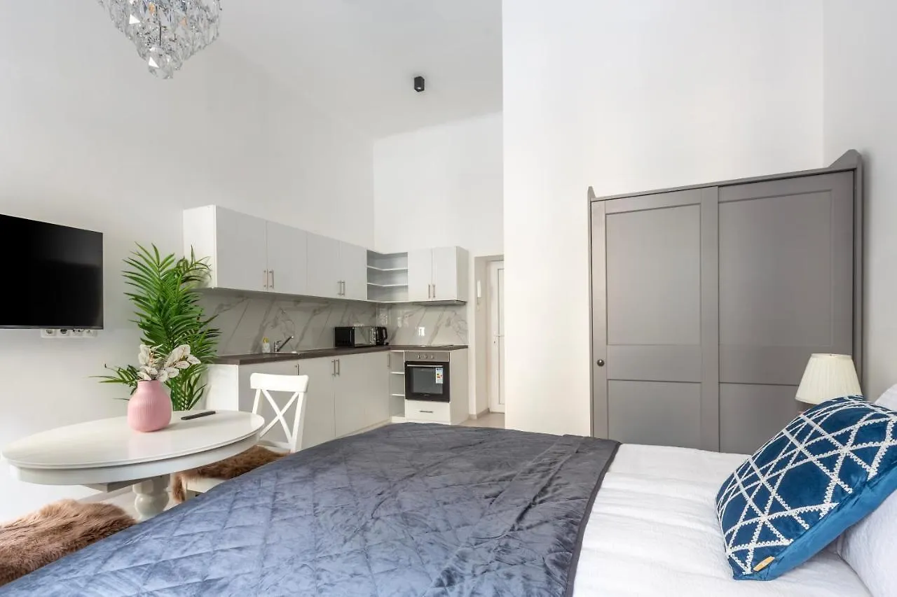 Lh Gallery Apartments Budapest