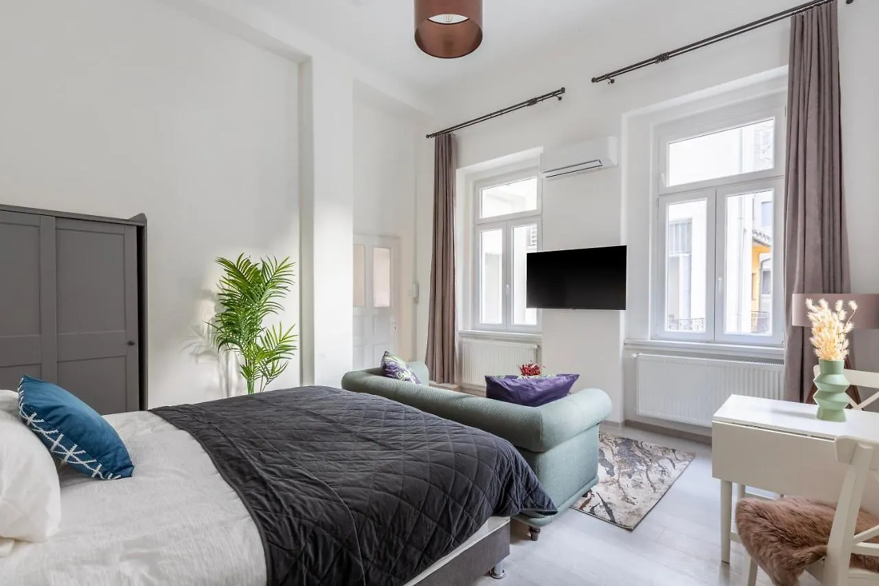 Lh Gallery Apartments Budapest Ungarn