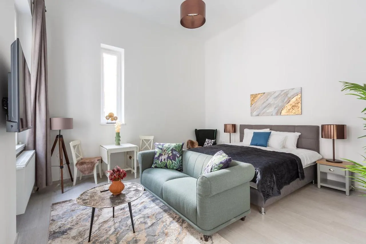Lh Gallery Apartments Budapest