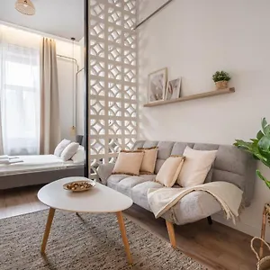 A62 - Akacfa Street - Location By Bqa Appartement