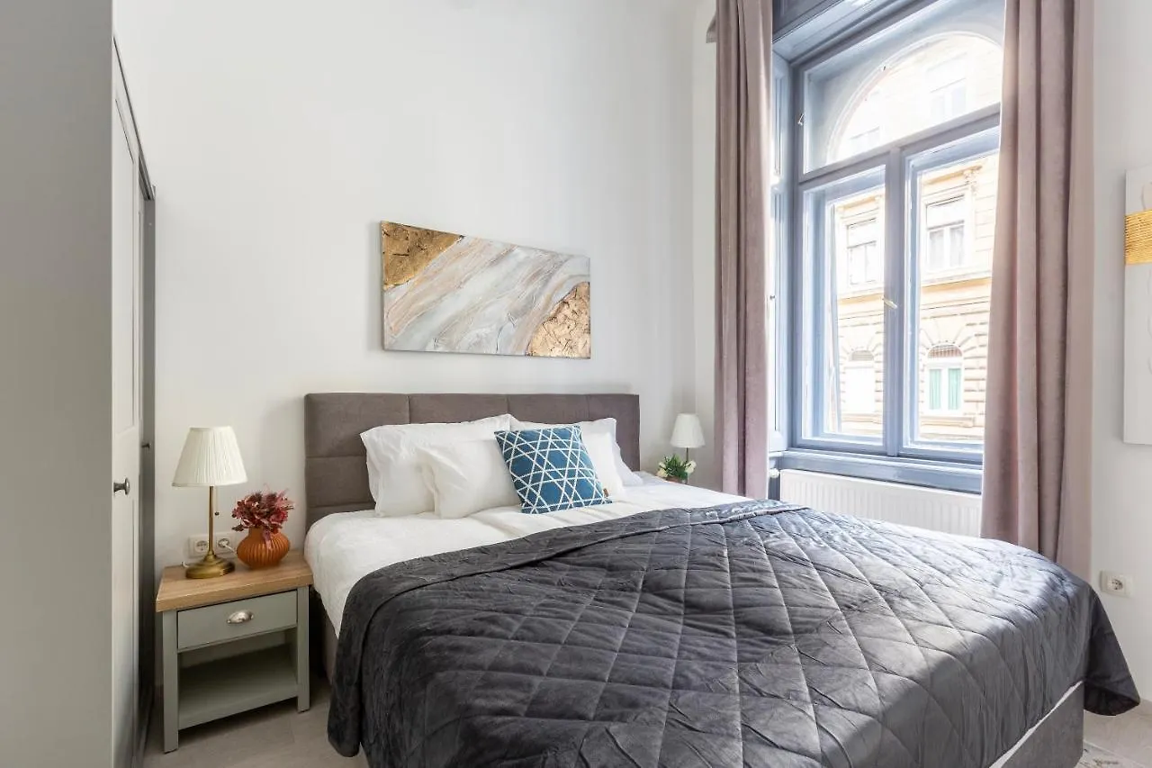 Lh Gallery Apartments Budapest